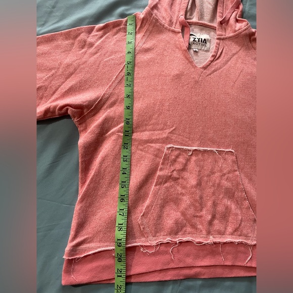 Zyia lightweight beach hoodie - Picture 3 of 7